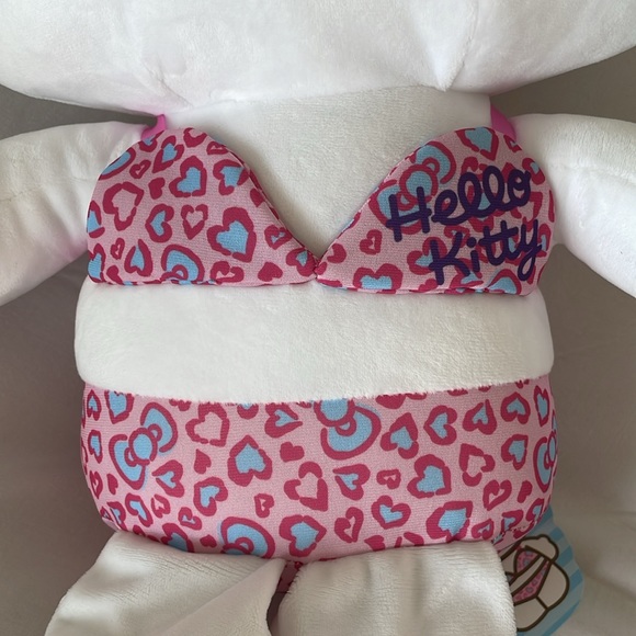 Hello Kitty Rare Swimsuit Plush - Picture 7 of 10